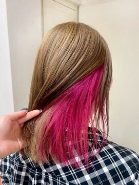 エターナルバイマティーナ(Eternal by MATINA) 【インナーカラー×ビビットピンク】池袋美容室