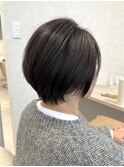 ショートボブ　イノアカラー
