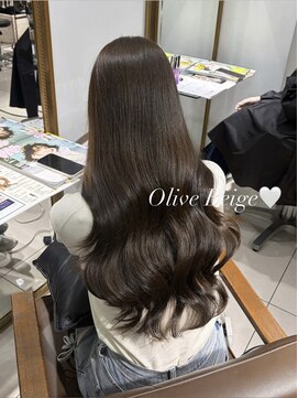 ネクストハラジュク(NEXT HARAJUKU) オリーブベージュ/髪質改善/バタフライカット/表参道/原宿