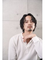 トラスト ザ バーバー 東京駅日本橋店(TRUST the Barber)&nbsp;センターパート/スパイラルパーマ/メンズミディアム