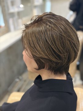 ダマーニ 表参道(DAMANI) 大人丸みショートボブ × シアーベージュハイライト