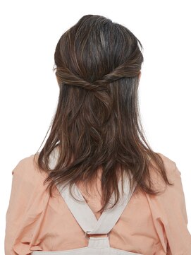えがお美容室 アレンジらくちん◎軽やかなレイヤーロングヘア