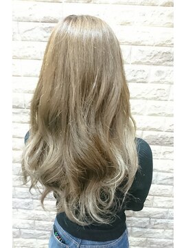 ヒップスデコ(Hip's deco) 欧米人風グレージュカラー☆『大宮Hip's』