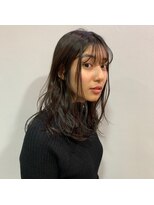 サングース(Sungoose) <sungooseTOKYO>ジグザグバング黒髪大人ロング