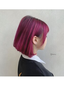 赤紫 ピンクバイオレットのビビットカラー L リバティ Liberty のヘアカタログ ホットペッパービューティー