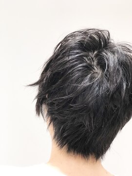 ユキオ オブ ヘアー(YUKIO of Hair) 30代40代 ☆襟足すっきりで小顔見せ☆ショートstyle