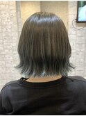 オリーブカラー