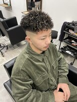 ヘアスタジオワン 藤沢店(HAIR STUDIO ONE)&nbsp;スキンフェード＋メッシュ＋スパイラルパーマ