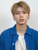 オーシャントーキョーオーバー 渋谷(OCEAN TOKYO OVER)&nbsp;波巻き束感ショートツーブロックマッシュアップバングコンマヘア