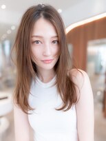 20代30代大人かわいい/レイヤーカット/シルキーベージュ/小顔