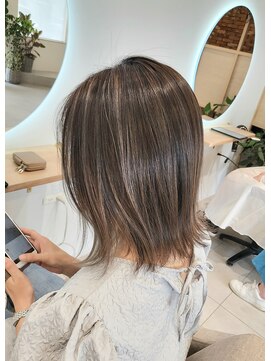 チェルシーヘアーデザイン(Chelsea hair design) バレイヤージュ｜グラデーションカラー｜ブリーチダブルカラー