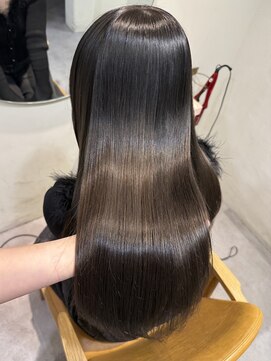 ロカ(roka) 透明感グレージュ