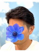 シルク(Silk) ツーブロック　フロント分けスタイル