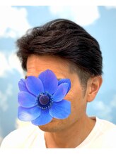 シルク(Silk) ツーブロック　フロント分けスタイル