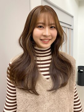 ローレンアオ(LOREN AO) ベージュカラー/くびれ巻き/ブラウン/イルミナカラー/秋冬