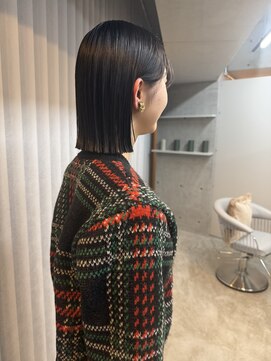 プール(pour.) 切りっぱなしボブ