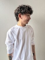 ラフ バイ マグ 南松本(R.A.F. by Mag)&nbsp;ツイストスパイラルパーマツイストパーマセンターパートウルフ