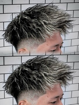 トップバイスリーナイン(TOP by THREE NINE) ホワイトメッシュ×ツイストパーマ