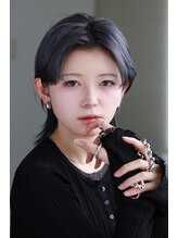 ヘアドゥ 千葉中央店(hair do)&nbsp;センターパートショートウルフ