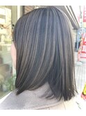 大人ガーリーダークアッシュミディアムレイヤーカットハイライト