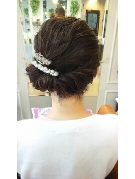 エクラート イーリス 高田馬場店(ECLART IriS) ≪高田馬場美容室≫