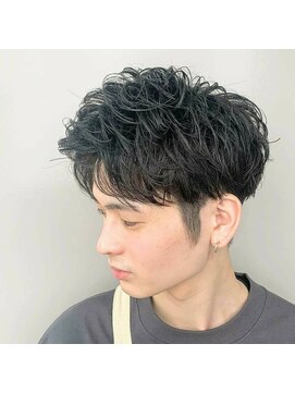 エストアール フクオカ 福岡博多店(est-r. Fukuoka) 【ランダムパーマ】