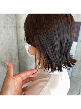 エース (ACE) ACE 横浜 イヤリングカラー×外ハネスタイル