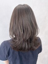 アイティー バイ アルバム 中野店(IT by ALBUM)&nbsp;ナチュラルミディアムレイヤー_斜めバング_ba461062