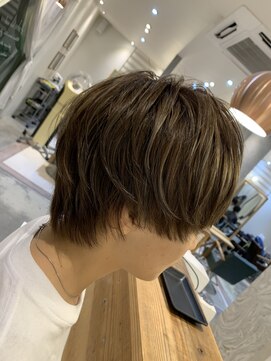 ツリーズ(Trees) ショートボブ