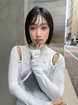 ミンクス 銀座店(MINX) MINX宇都愛梨 自然な丸みの黒髪ストレートボブ