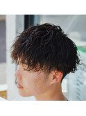 波巻きパーマ×刈り上げマッシュ
