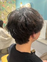 ムーン(moon)&nbsp;MEN’S/リバースセンターパート/ニュアンスパーマ/武蔵小杉