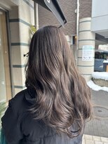ハイマインド(HIGH MIND)&nbsp;ブリーチあり！透明感！グレージュカラー