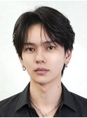 黒髪人気ニュアンスフェザーセンターパート