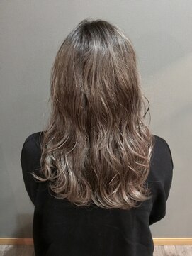 ヘアーサロン アトリエ(Hair salon ATORIE) 大人なハイトーンカラー