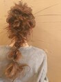 カリーナ(Carina) アレンジStyle☆くるりんぱ多用の複雑なStyleが好きです☆
