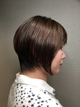 リリ(Liri material care salon by JAPAN) クールな前下がり大人ボブ！