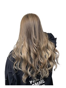 キラ(KIRA) バレイヤージュ