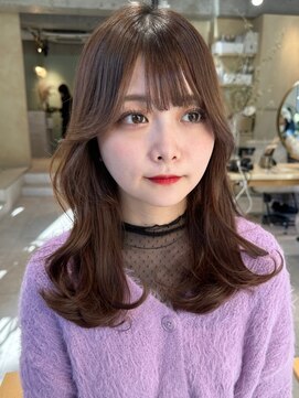 ティア(Tia.) ミディアムヘア/縮毛矯正/髪質改善トリートメント/グレージュ