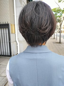 ビュートリアム 神戸(BEAUTRIUM) 前髪長めショート/ショートカット/ショートヘア/20代/30代/40代
