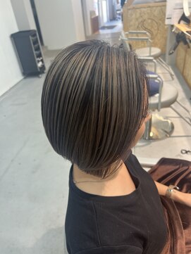 スクリバイタヒエ(SUKURI by tahie) #バレイヤージュ #デザインカラー