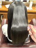 極上の艶感、髪質改善ストリートメント