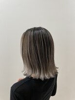 エマ 茅ヶ崎(EMMA)&nbsp;［バレイヤージュ］×［ミディアム］　EMMA茅ヶ崎　加藤