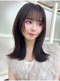 後れ毛が可愛い顔周りレイヤー/ナチュラルアッシュ/顔周り