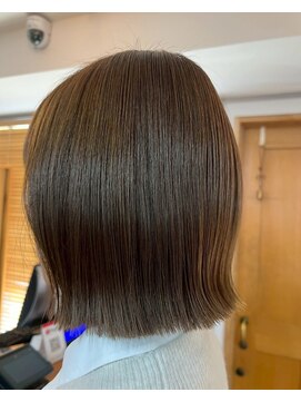 ロッソ ヘアアンドスパ 北千住店(Rosso Hair&SPA) パツっとボブ×外ハネ【北千住】