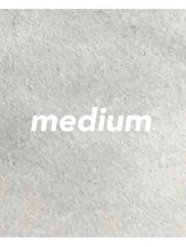 リリィエモ(Lily emo) ミディアム