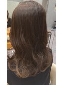【ラベンダーベージュ/レイヤー巻スタイル/顔周りカット】