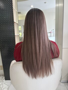 ラブユイット(LOVE HUIT) ブリーチ履歴あり！ミルクティーベージュ！