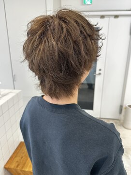 オリーブグレージュ