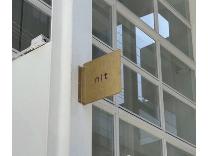 nit by AHNKISM 【パーマ/ボブパーマ/ボブ/ニュアンスパーマ/切りっぱなしボブ】の写真